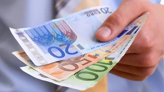 Tipps zum Schutz vor Falschgeld im Alltag